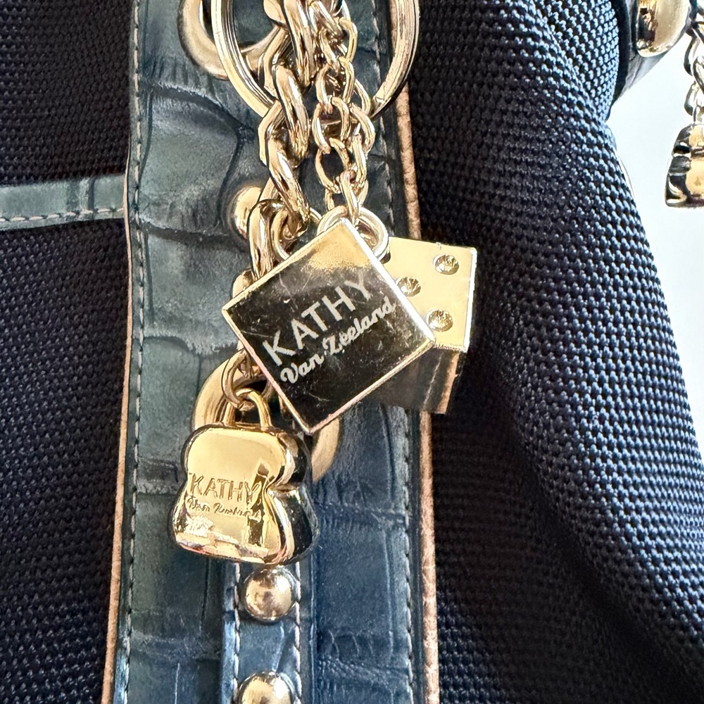 Kathy Van Zeeland Navy Blue Shoulder Bag - Picture 6 of 15